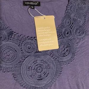 NEW Women’s short sleeve top